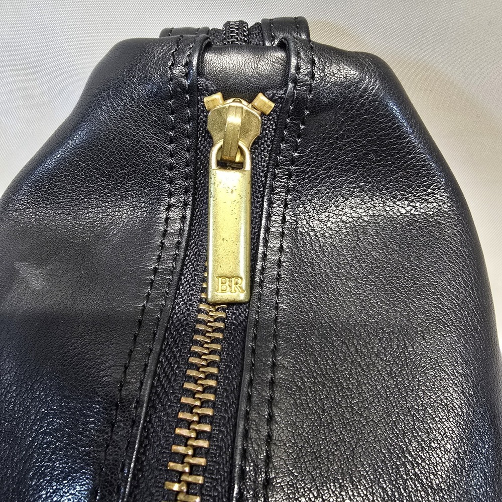 Boulder Ridge Black Leather Convertible Backpack/crossbody - Picture 3 of 12